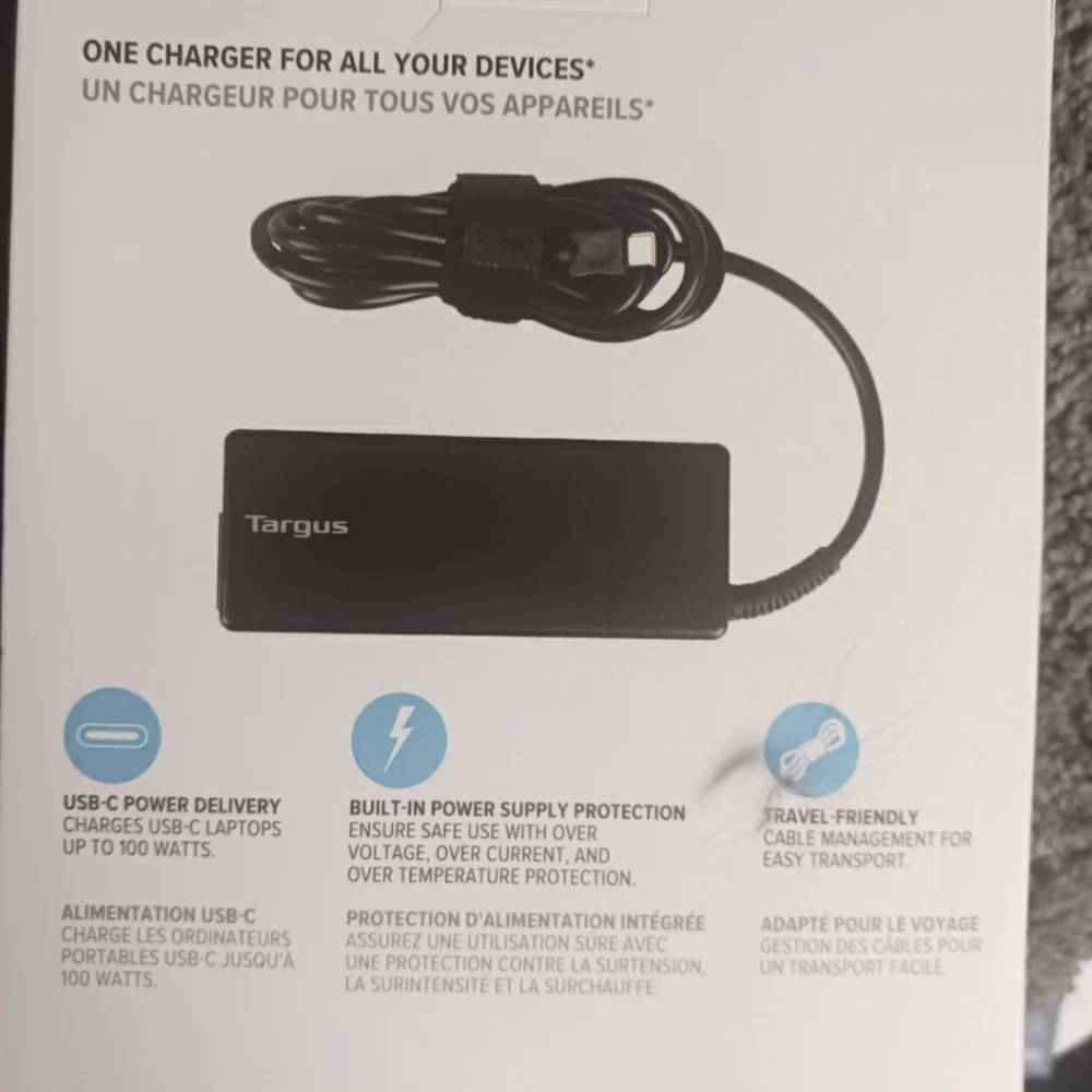 TARGUS USB Type-C AC Adapter 100W model APA108